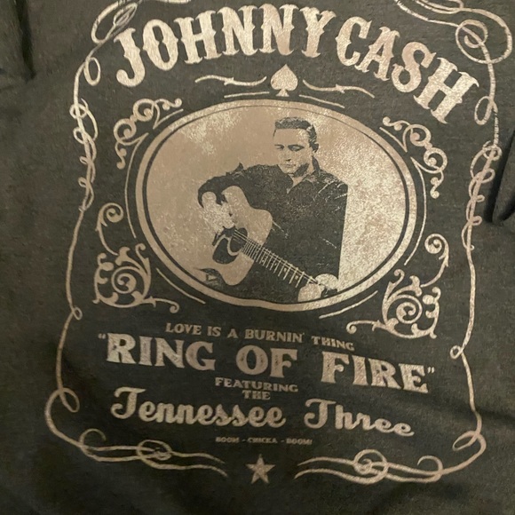Johnny cash sweatshirt - Picture 2 of 3